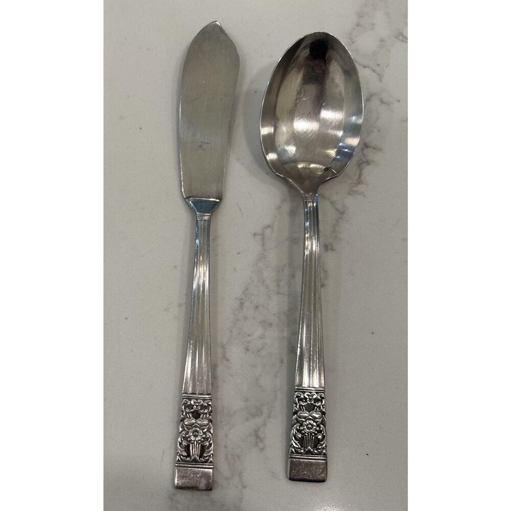 Vtg Set Oneida Community CORONATION 1936 Silver Plate Sugar Spoon & Butter Knife